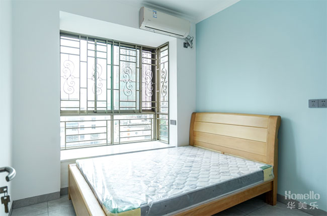 132㎡簡約四居，客餐廳對稱式設計，動線自由寬闊，真的很舒適